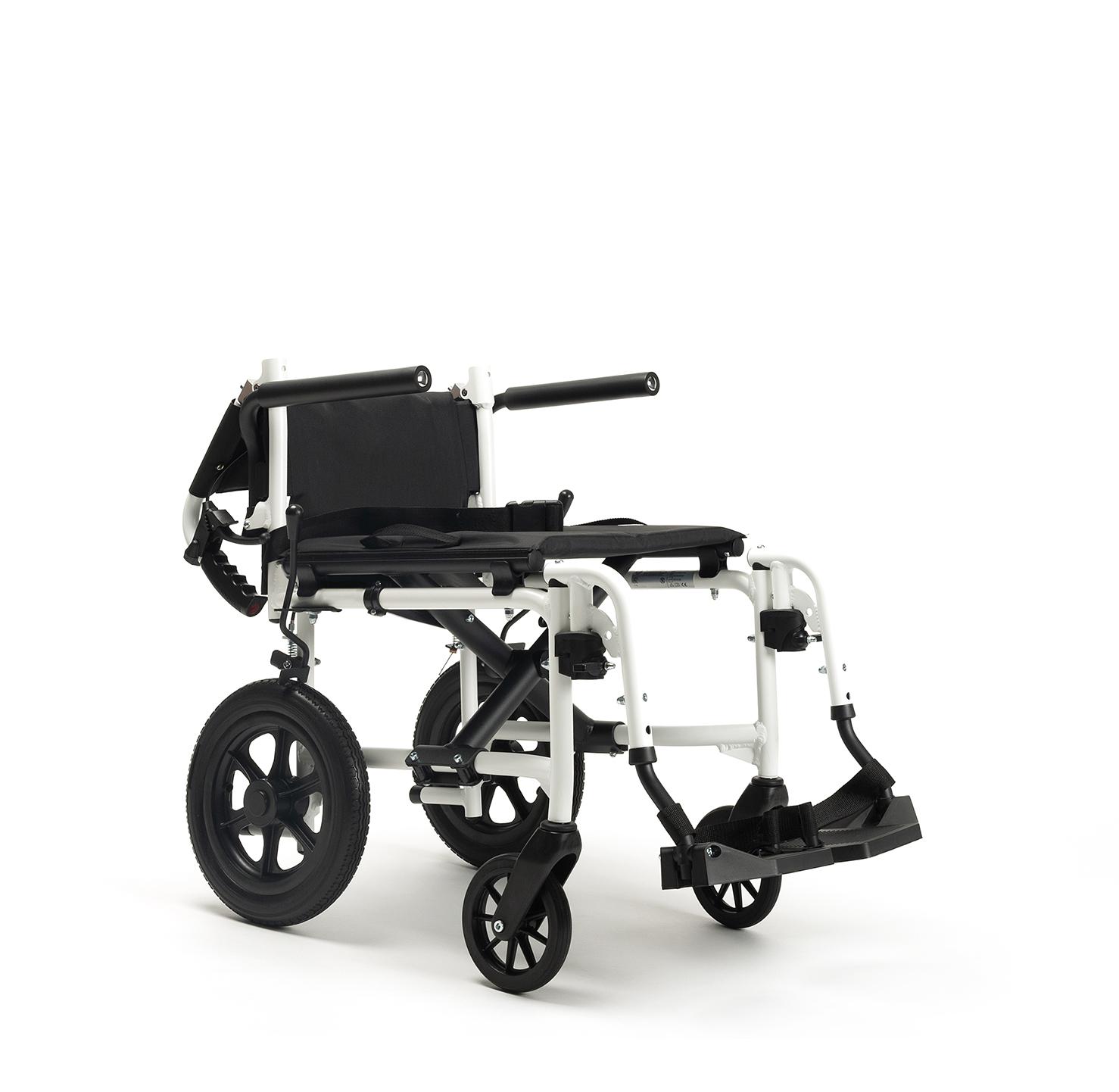 Bobby EVO - 3Q view backrest folded Bobby EVO - 3Q view backrest folded