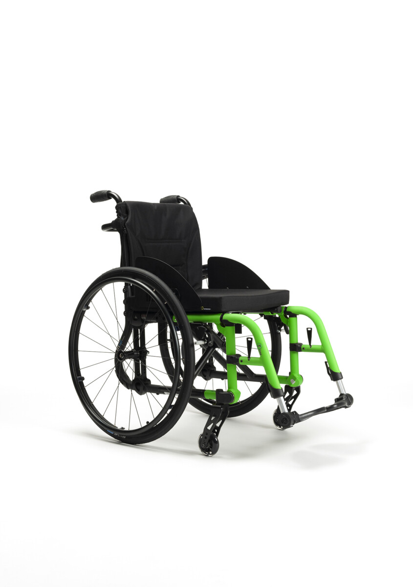 Trigo T - green - 3Q view Trigo T - green - 3Q view